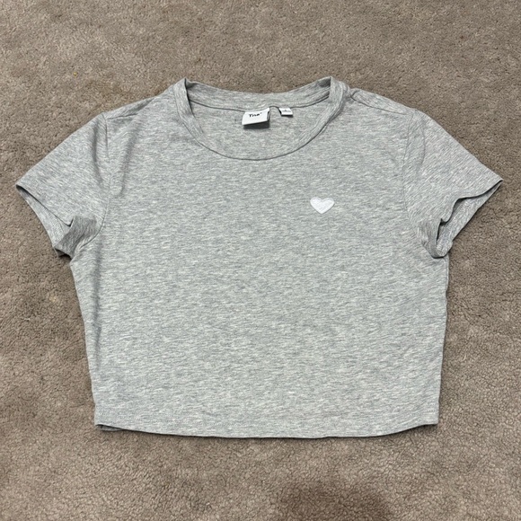 TNA Grey Tshirt - Picture 1 of 4